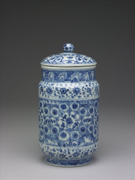 青花幾何花卉紋蓋罐