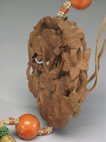 檀香木瓜瓞綿綿佩