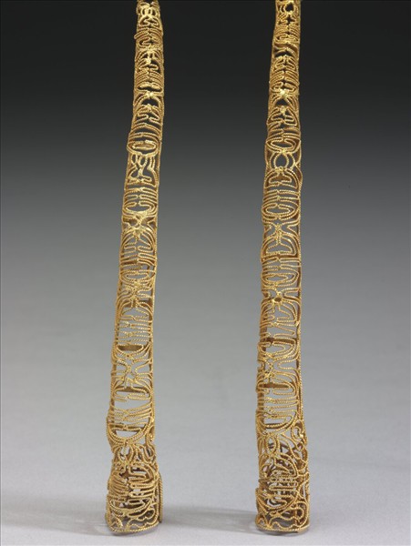 銅鍍金纍絲壽字紋指甲套