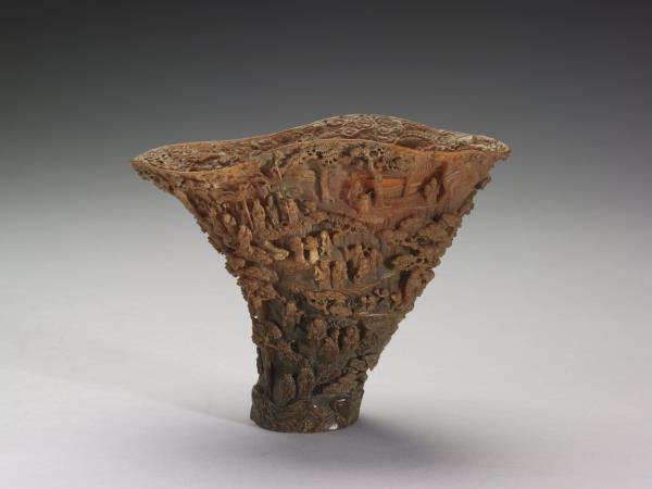 犀角雕瑤池集慶杯