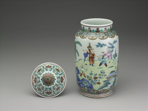 五彩嬰戲圖蓋罐