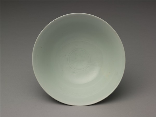 青花藏文高足碗