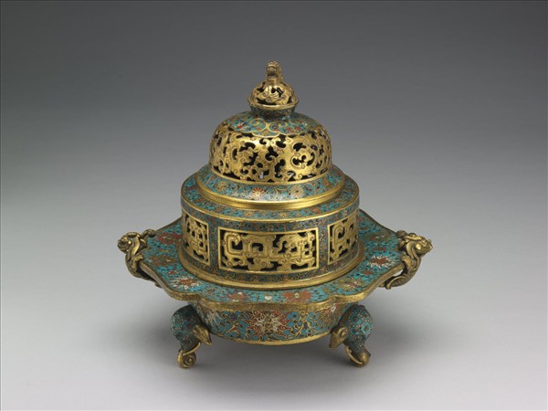 掐絲琺瑯螭耳爐