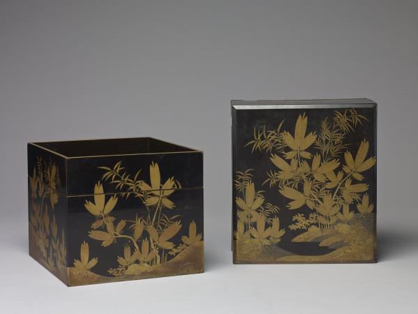 蒔繪松竹二層箱多寶格