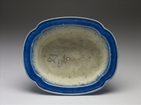 霽青釉海棠式盆