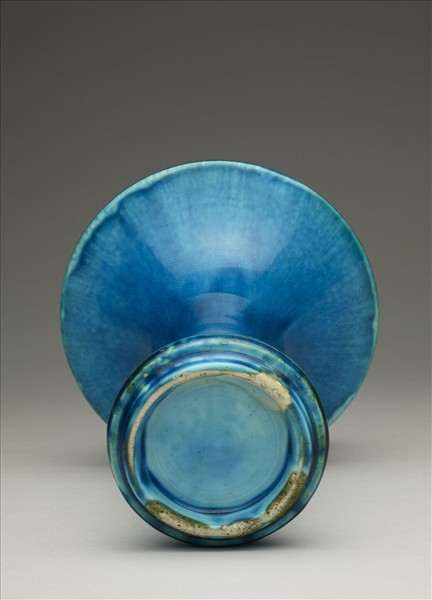 孔雀綠花觚 (附木座)