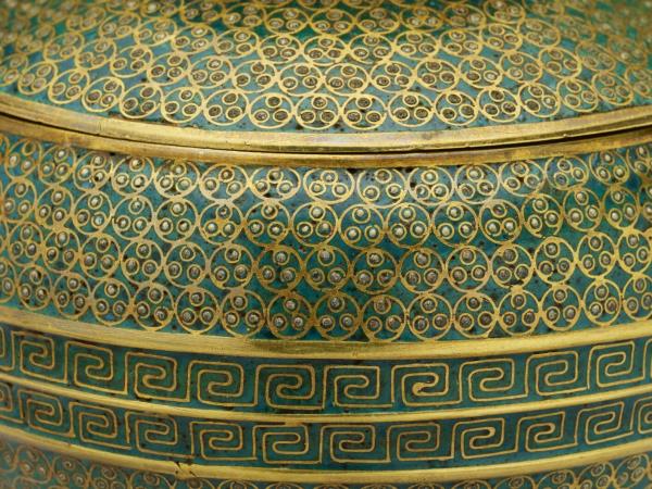 金胎掐絲琺瑯鳳耳豆