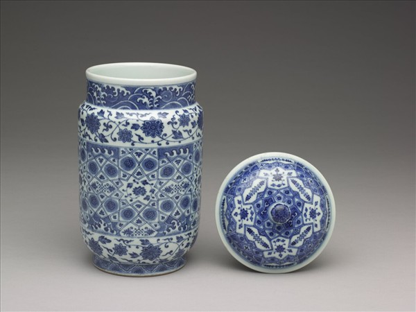 青花幾何紋壯罐