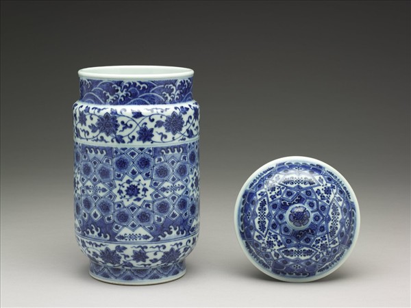 青花幾何紋壯罐