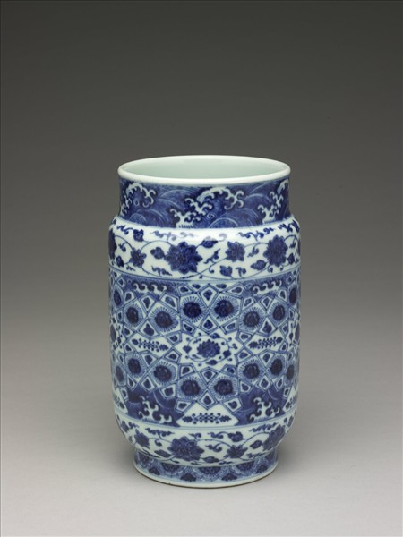 青花幾何紋壯罐