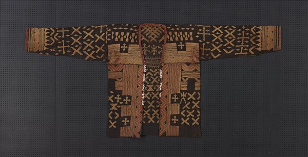 菲律賓 黑地幾何紋刺繡上衣