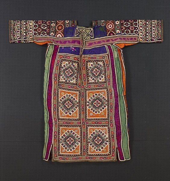 巴基斯坦 多彩刺繡婚禮長衣