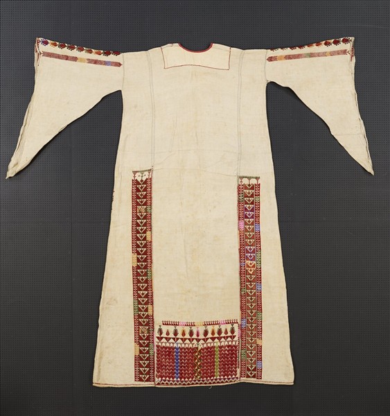 巴勒斯坦 白地刺繡長衫