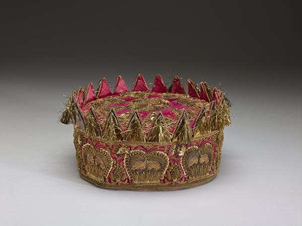 印度 金線繡帽冠