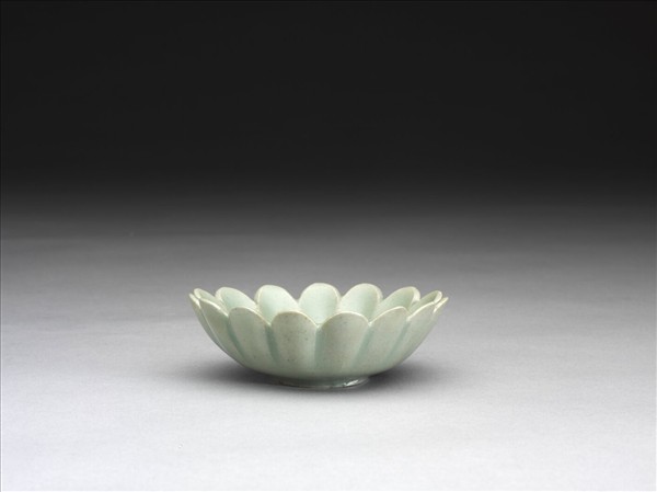 韓國 高麗時代 青瓷花形缽(小)