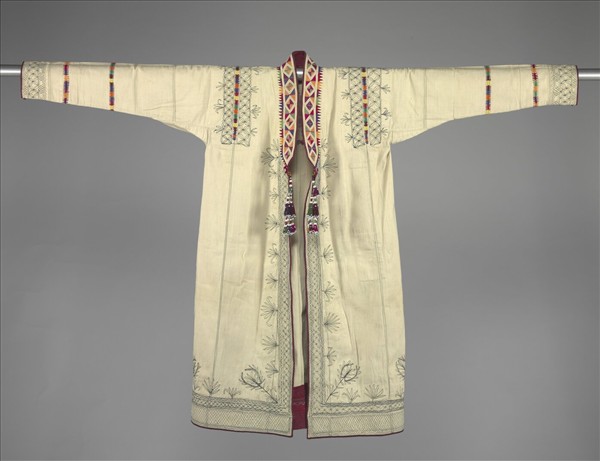哈薩克 白地刺繡外袍