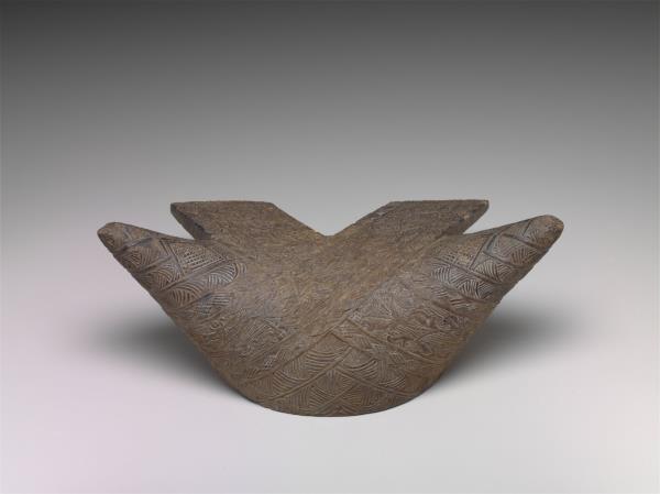 木雕女性頭飾, 印尼 西蘇門答臘 (米南佳保人)