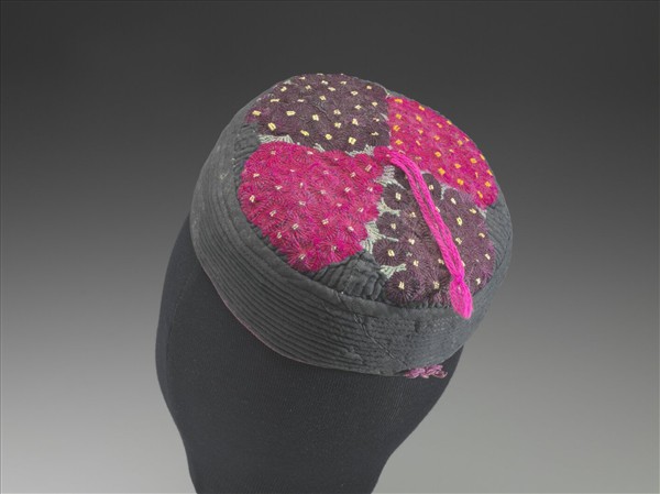 阿富汗 黑地刺繡圓帽