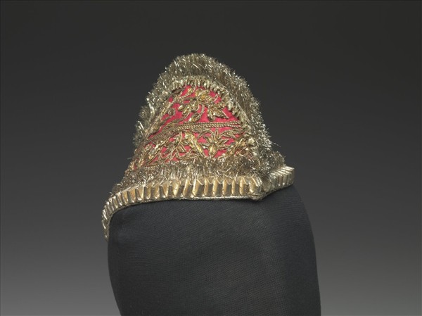 印度 金線繡船形帽