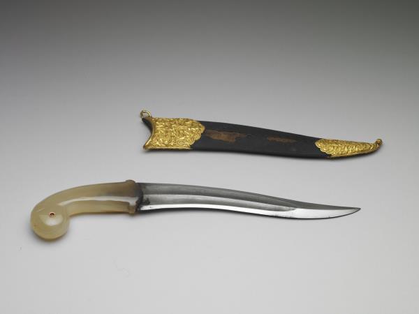 印度 蒙兀兒王朝 玉髓柄鑲金嵌寶金箔鞘短劍