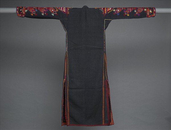 敘利亞 黑地刺繡外袍