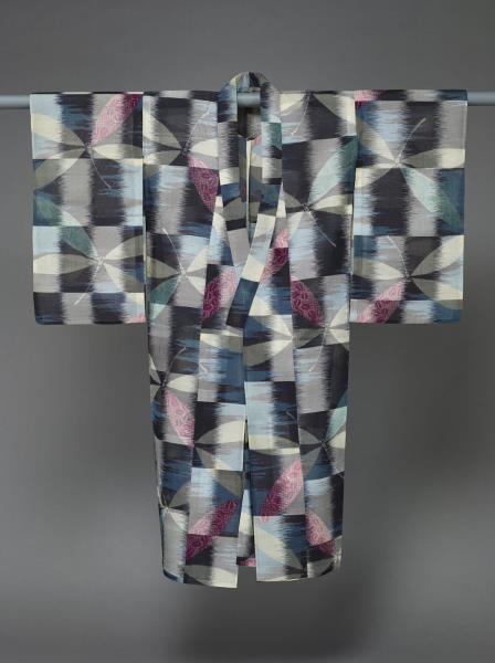 日本 黑地幾何紋絣織和服