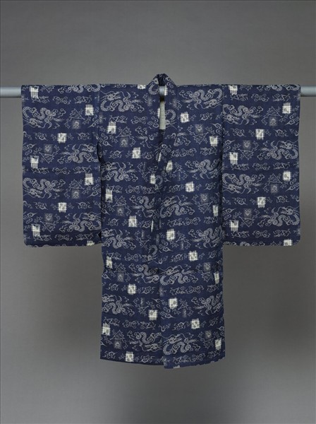 日本 藍地雲龍紋絣織和服