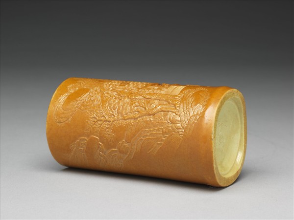 黃釉雕竹筆筒