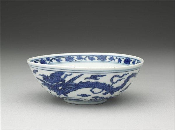 青花翼龍紋碗