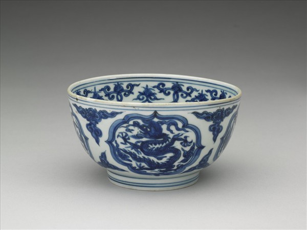 青花龍鳳紋碗