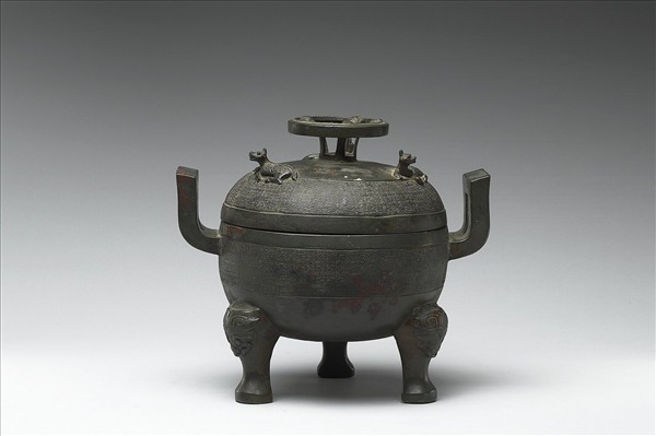 獸帶紋鼎