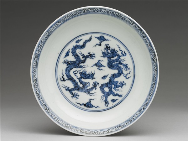 青花雲龍紋盤