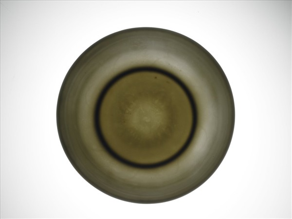 甜白釉番蓮八寶紋盤