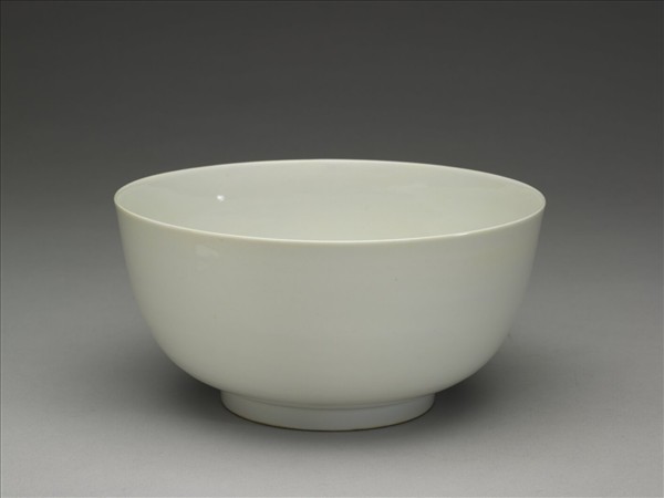 甜白釉碗