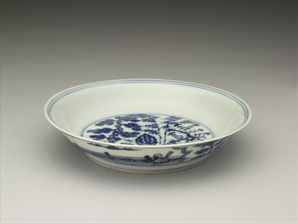 青花三友仕女圖盤