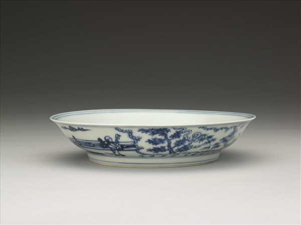 青花三友仕女圖盤