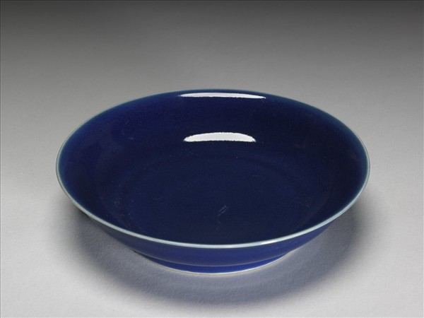 霽青釉盤
