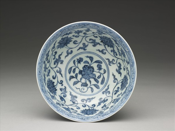 青花雙龍戲珠紋碗