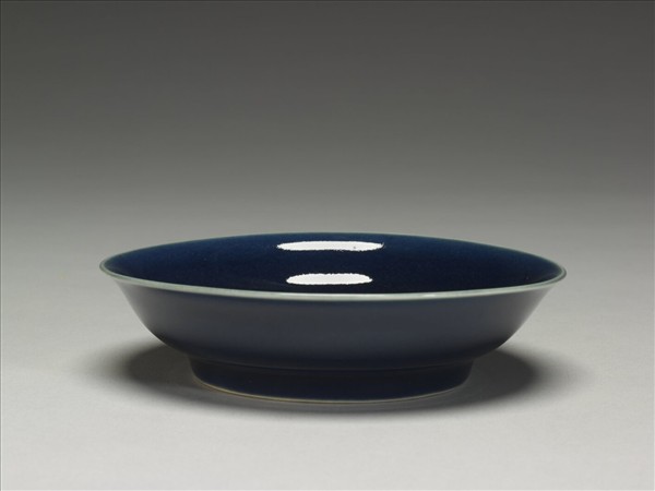 霽青釉碟
