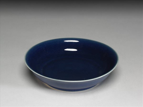 霽青釉盤