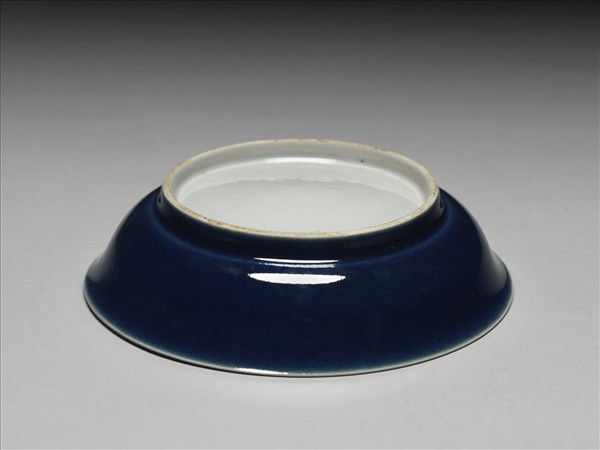 霽青釉盤