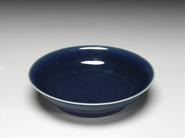 霽青釉盤