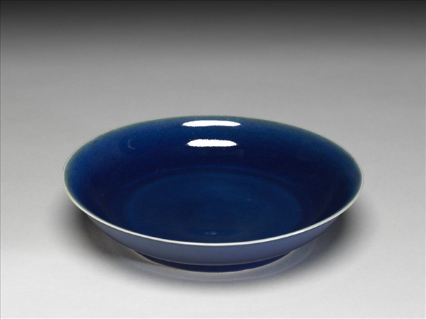 霽青釉盤