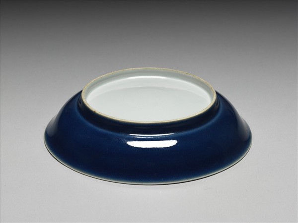 霽青釉盤