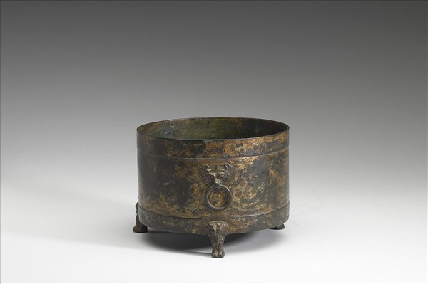 鎏金嵌銀雲紋樽