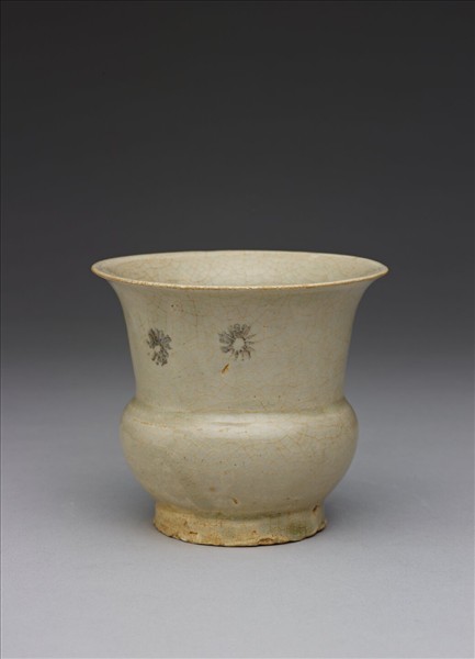 越南 14世紀 鐵繪印花紋唾壼