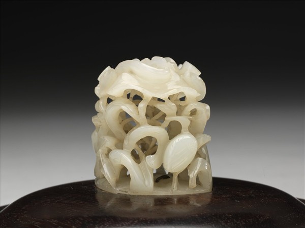 汀渚鷺鷥紋玉頂