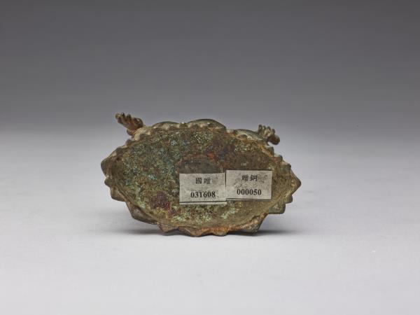 青銅菩薩趺坐像