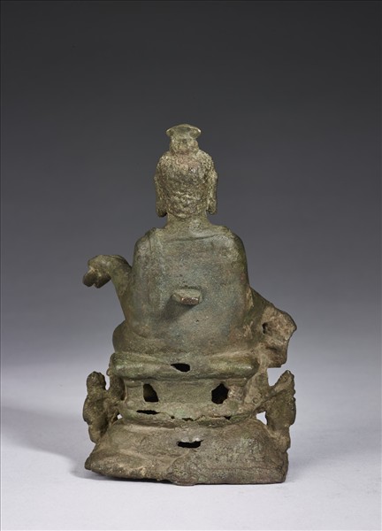 青銅佛趺坐像