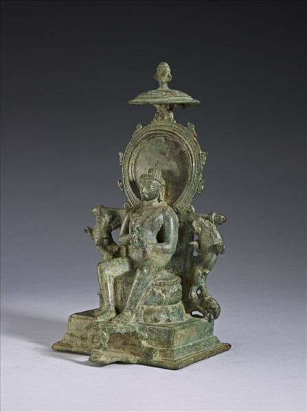 青銅佛垂足坐像